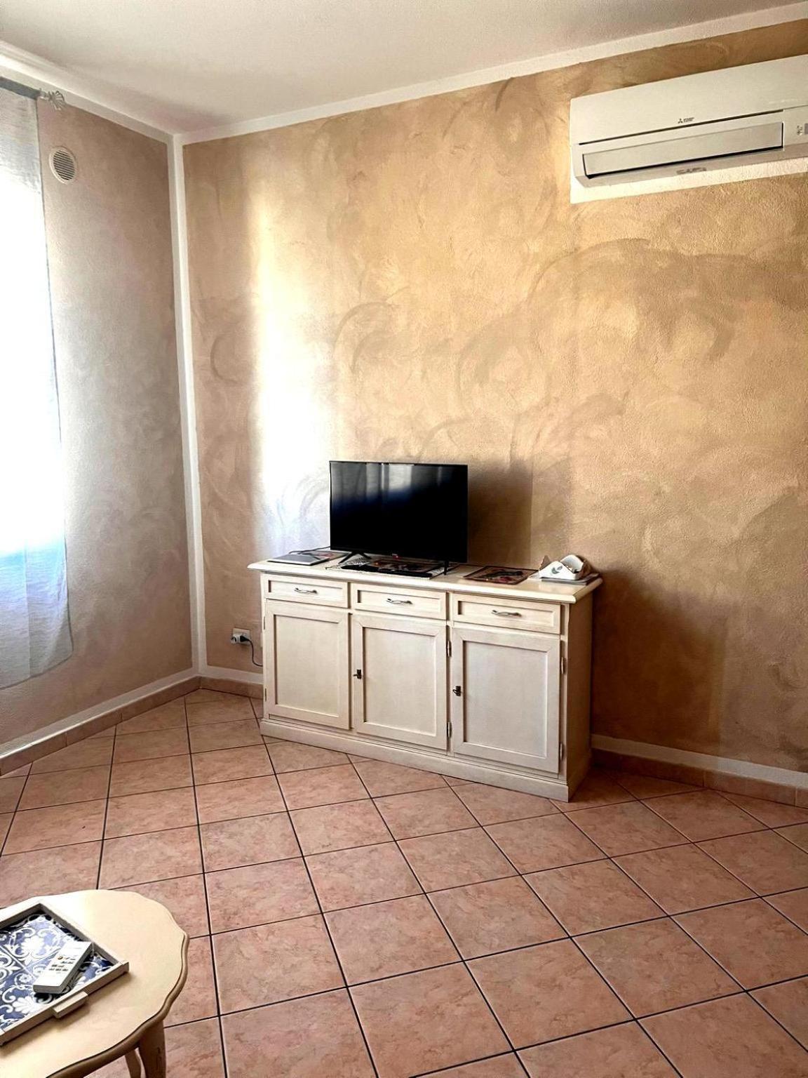 Ferienwohnung Santa Maria Olbia Exterior foto