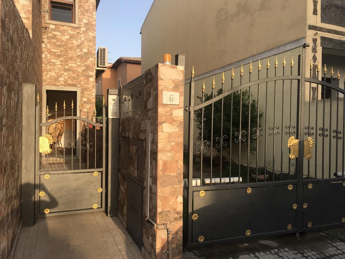 Ferienwohnung Santa Maria Olbia Exterior foto